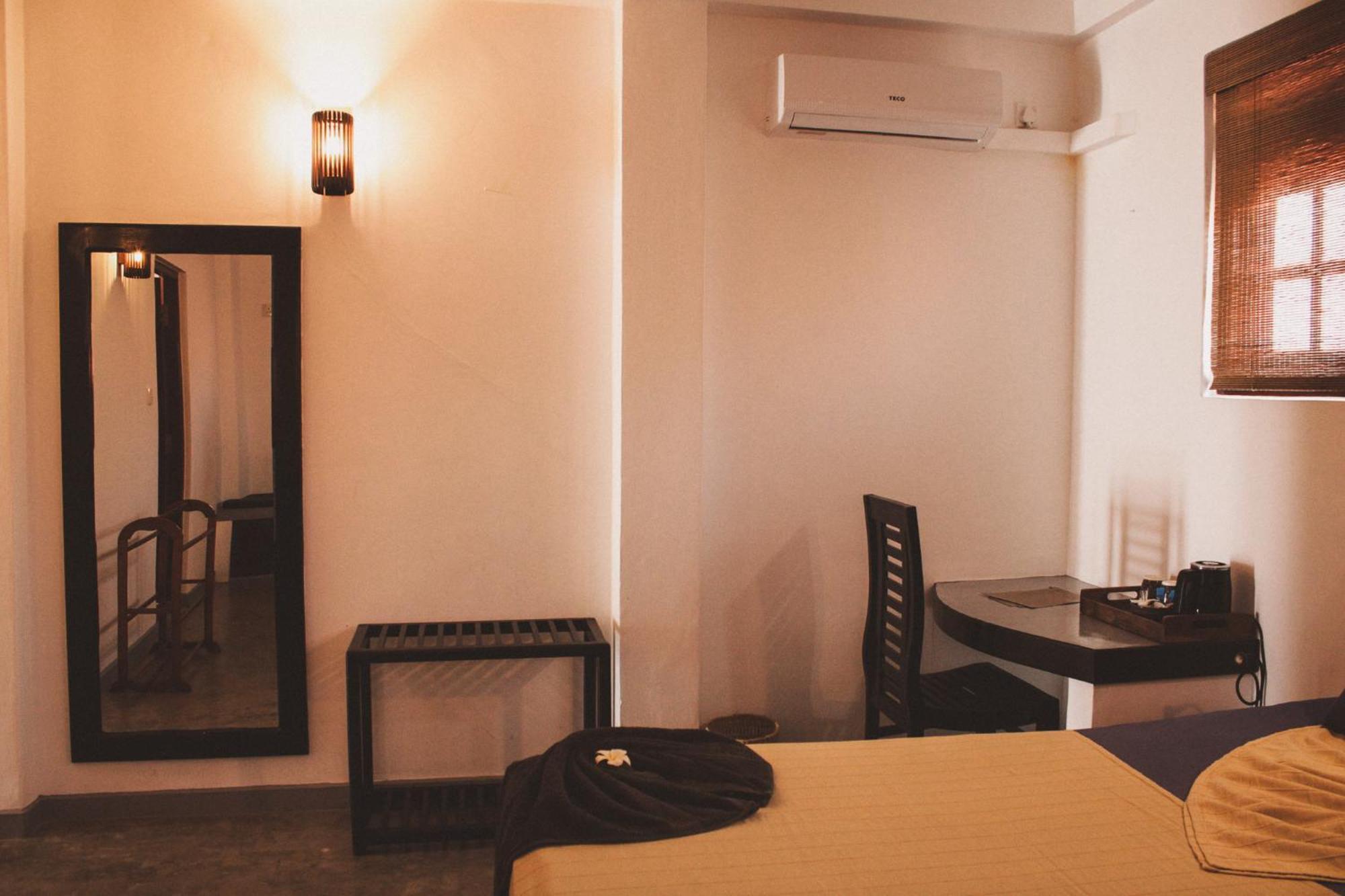 Seagreen Guesthouse - Galle Fort Екстериор снимка