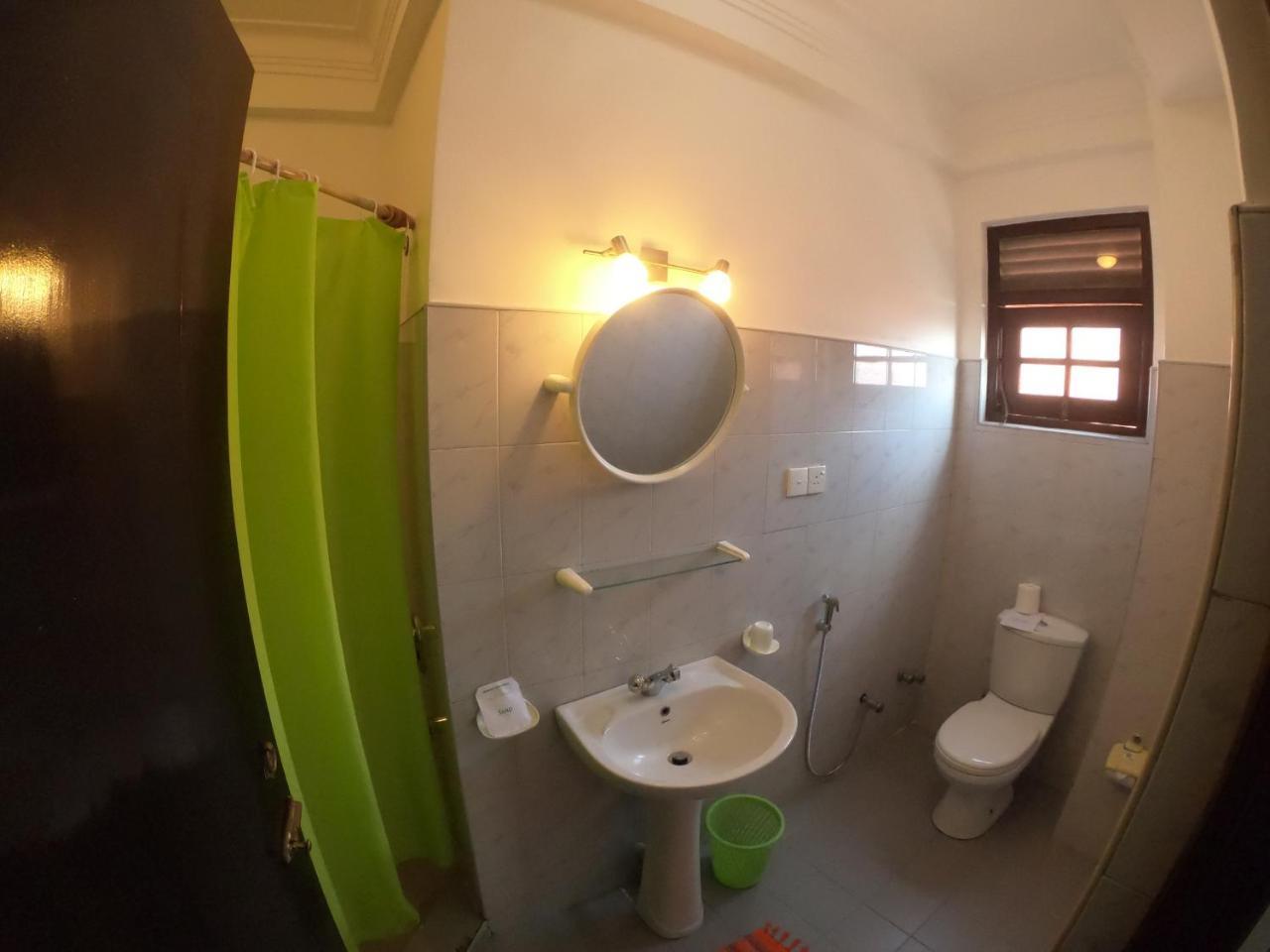 Seagreen Guesthouse - Galle Fort Екстериор снимка